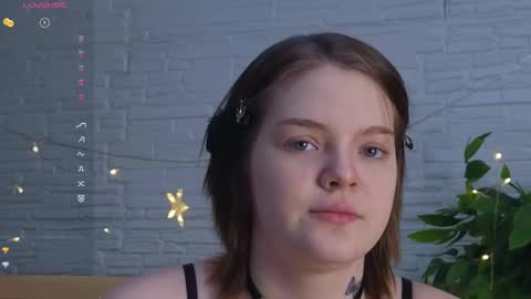 Amely online show from May 15, 2026, 5:14 am
