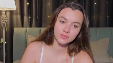 Im Mia.LOVELY PATTERNS 100  120  160  200 my toy buzzes from 2 tip online show from April 19, 2026, 8:22 pm