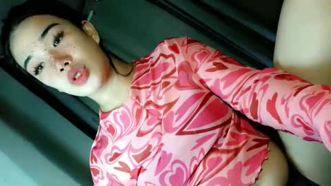 sweet_katrina69 online show from January 9, 2026, 7:59 pm