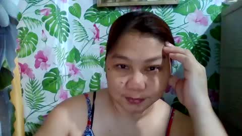 sweet_kayley online show from January 10, 2025, 2:57 am