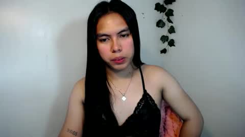 sweet_kyline69 online show from November 19, 2025, 3:45 pm