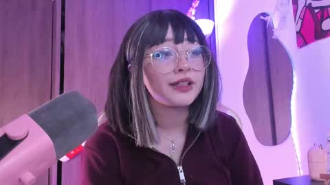 sweet_lilly_sweet online show from March 2, 2025, 12:42 am