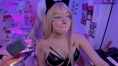 Snapshot of sweet_lilly_sweet chatting on May 28, 2026, 1:14 am sweet_lilly_sweet online show from May 28, 2026, 1:14 am