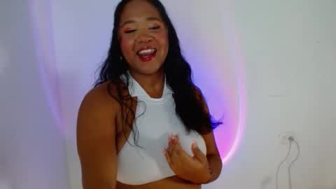 sweet-lilith online show from May 6, 2026, 2:55 pm