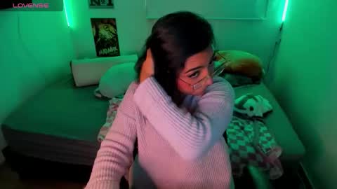 Lina online show from February 8, 2026, 12:14 am