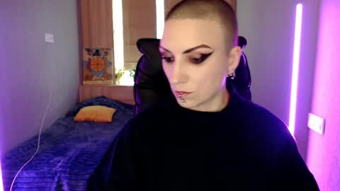 sweet_n_strong online show from April 19, 2026, 10:58 am