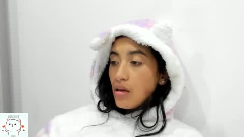 Nhaomy online show from September 17, 2025, 3:19 am