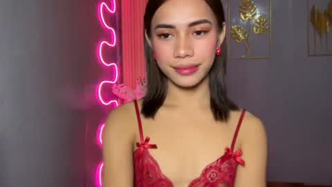 Snapshot of sweet_nikki03 chatting on April 3, 2026, 11:19 am sweet_nikki03 online show from April 3, 2026, 11:19 am
