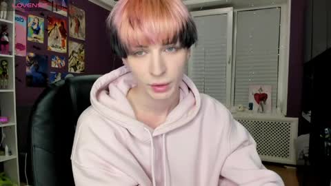 kira online show from May 21, 2026, 8:38 pm