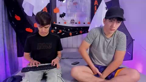 Snapshot of sweet_petter chatting on October 18, 2025, 12:39 pm Petter online show from October 18, 2025, 12:39 pm