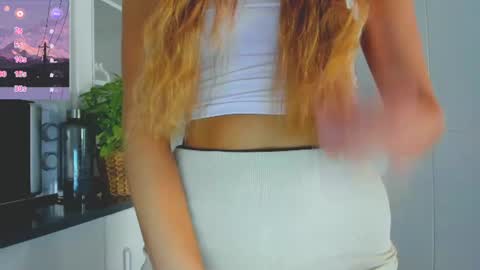 Snapshot of sweet_sabriina chatting on July 2, 2026, 6:41 am Sabina online show from July 2, 2026, 6:41 am