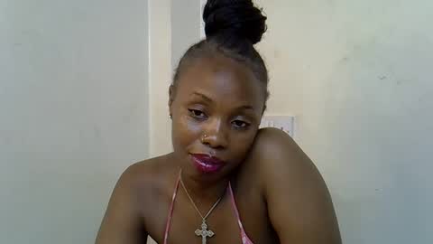 Snapshot of sweet_santana chatting on March 19, 2026, 3:32 am Elina online show from March 19, 2026, 3:32 am