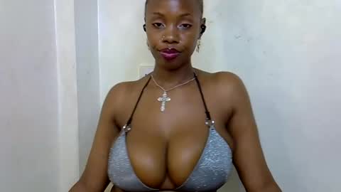 Snapshot of sweet_santana chatting on March 19, 2026, 4:11 pm Elina online show from March 19, 2026, 4:11 pm