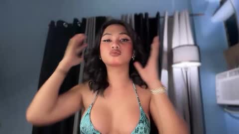 Snapshot of sweet_scarllet12 chatting on May 18, 2026, 4:13 pm SCARLLET online show from May 18, 2026, 4:13 pm