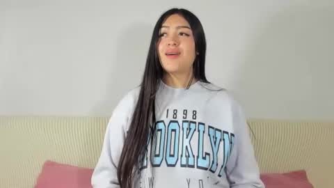 Snapshot of sweet_sophie_7 chatting on January 24, 2025, 10:08 pm sweet_sophie_7 online show from January 24, 2025, 10:08 pm