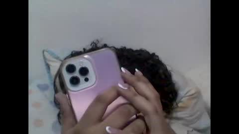 Yeileen online show from March 2, 2025, 4:17 am