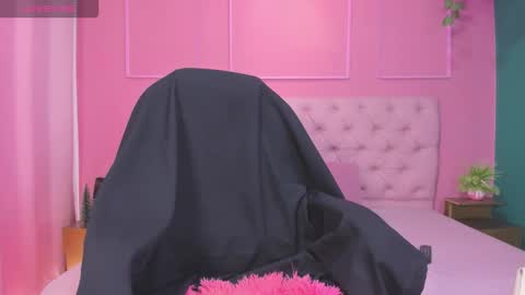 Yeileen online show from January 14, 2026, 6:57 pm