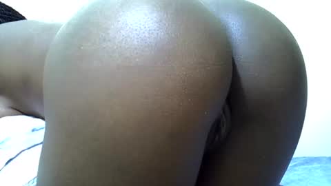 Snapshot of sweet_vee1 chatting on June 15, 2026, 11:29 pm Princess vee online show from June 15, 2026, 11:29 pm