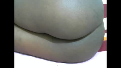 sweet_veebouset online show from February 12, 2026, 8:48 pm