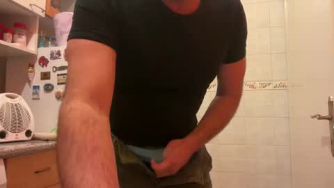 Snapshot of sweetandstrongjoy chatting on December 27, 2024, 5:48 pm sweetandstrongjoy online show from December 27, 2024, 5:48 pm