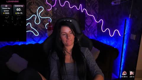 Arina online show from December 26, 2024, 10:37 am