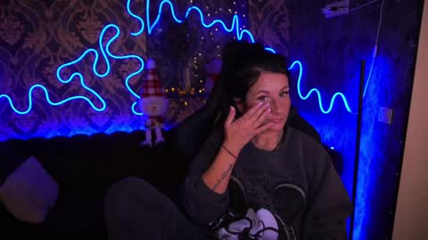 Arina online show from January 9, 2025, 7:31 am