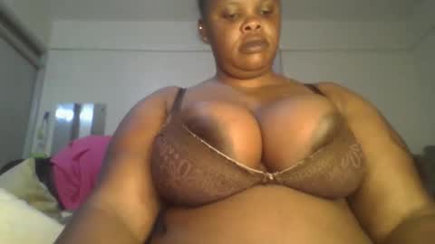 sweetbaby46 online show from May 12, 2026, 3:14 am