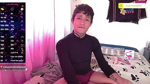 Cameron Alejandro online show from December 8, 2024, 4:39 pm