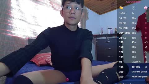 Cameron Alejandro online show from October 12, 2025, 5:01 pm