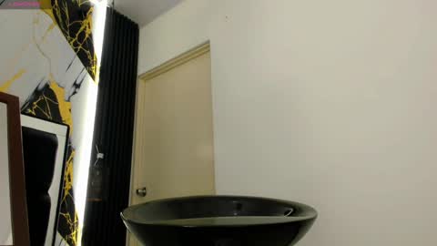 Snapshot of sweetcata_ts chatting on November 9, 2025, 12:20 am sweetcata_ts online show from November 9, 2025, 12:20 am