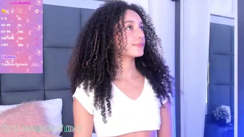 Snapshot of sweetcurly1 chatting on January 14, 2025, 2:11 pm M I A online show from January 14, 2025, 2:11 pm