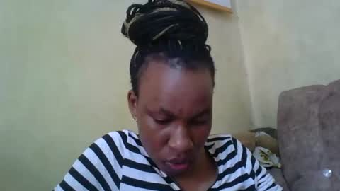 sweetdiva2012 online show from December 14, 2024, 6:35 am