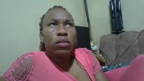 sweetdiva2012 online show from September 24, 2025, 10:35 pm