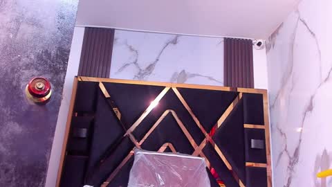 Jimena online show from December 3, 2024, 4:50 pm