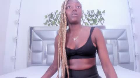 Jimena online show from February 17, 2026, 12:12 pm