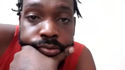 Snapshot of sweeter_the_thighs chatting on November 2, 2025, 1:24 pm sweeter_the_thighs online show from November 2, 2025, 1:24 pm