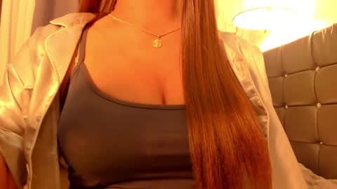 sweetest_one4 online show from March 5, 2026, 5:36 am