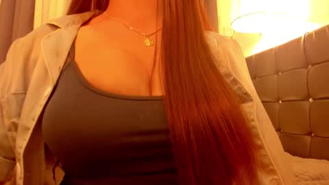 sweetest_one4 online show from March 11, 2026, 5:02 am