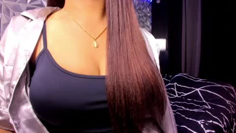 sweetest_one4 online show from May 19, 2026, 1:56 am