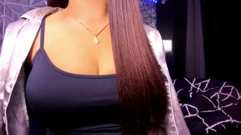 sweetest_one4 online show from May 27, 2026, 8:44 am