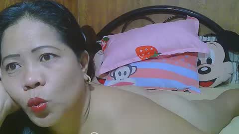 sweeteyes69xx online show from June 16, 2026, 5:43 am