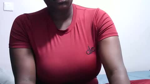 Snapshot of sweetgal11 chatting on April 23, 2026, 12:51 pm sweetgal11 online show from April 23, 2026, 12:51 pm