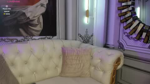 Snapshot of sweetgirl4u_ chatting on September 9, 2025, 10:37 am MIA online show from September 9, 2025, 10:37 am