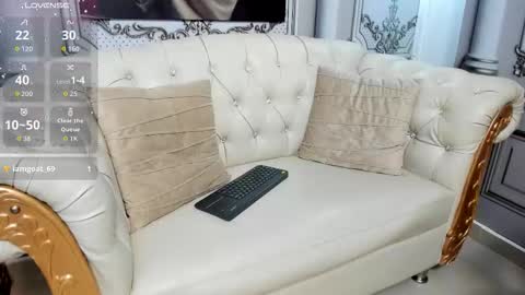 Snapshot of sweetgirl4u_ chatting on September 25, 2025, 10:08 am MIA online show from September 25, 2025, 10:08 am