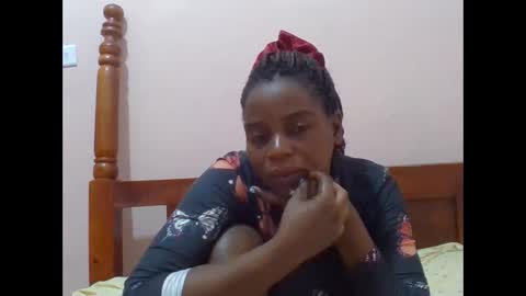 Snapshot of sweetib1 chatting on February 14, 2026, 6:10 am sweetib1 online show from February 14, 2026, 6:10 am