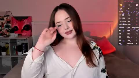 Hannah online show from November 15, 2025, 1:18 pm