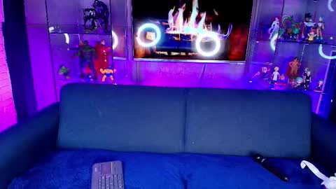 Snapshot of sweetie_foxxxx chatting on February 11, 2026, 3:11 am violeta online show from February 11, 2026, 3:11 am