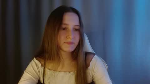 Annie online show from February 18, 2026, 9:00 pm