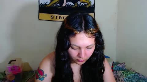 Snapshot of sweetie_maryy chatting on January 31, 2026, 8:40 pm Maria my insta sweetie maryy online show from January 31, 2026, 8:40 pm