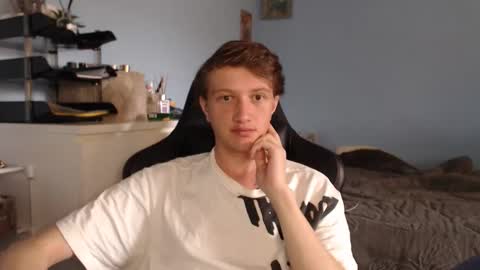 Cat online show from March 18, 2026, 7:22 am